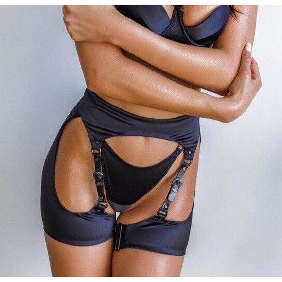 Honey Birdette MAX🖤 Black Leather Buckle Waspie Holster Garter XS - Picture 1 of 5